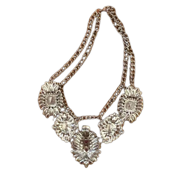 Necklace 🫶🏼 - Picture 2 of 2